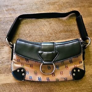 Bretano Shoulder Bag